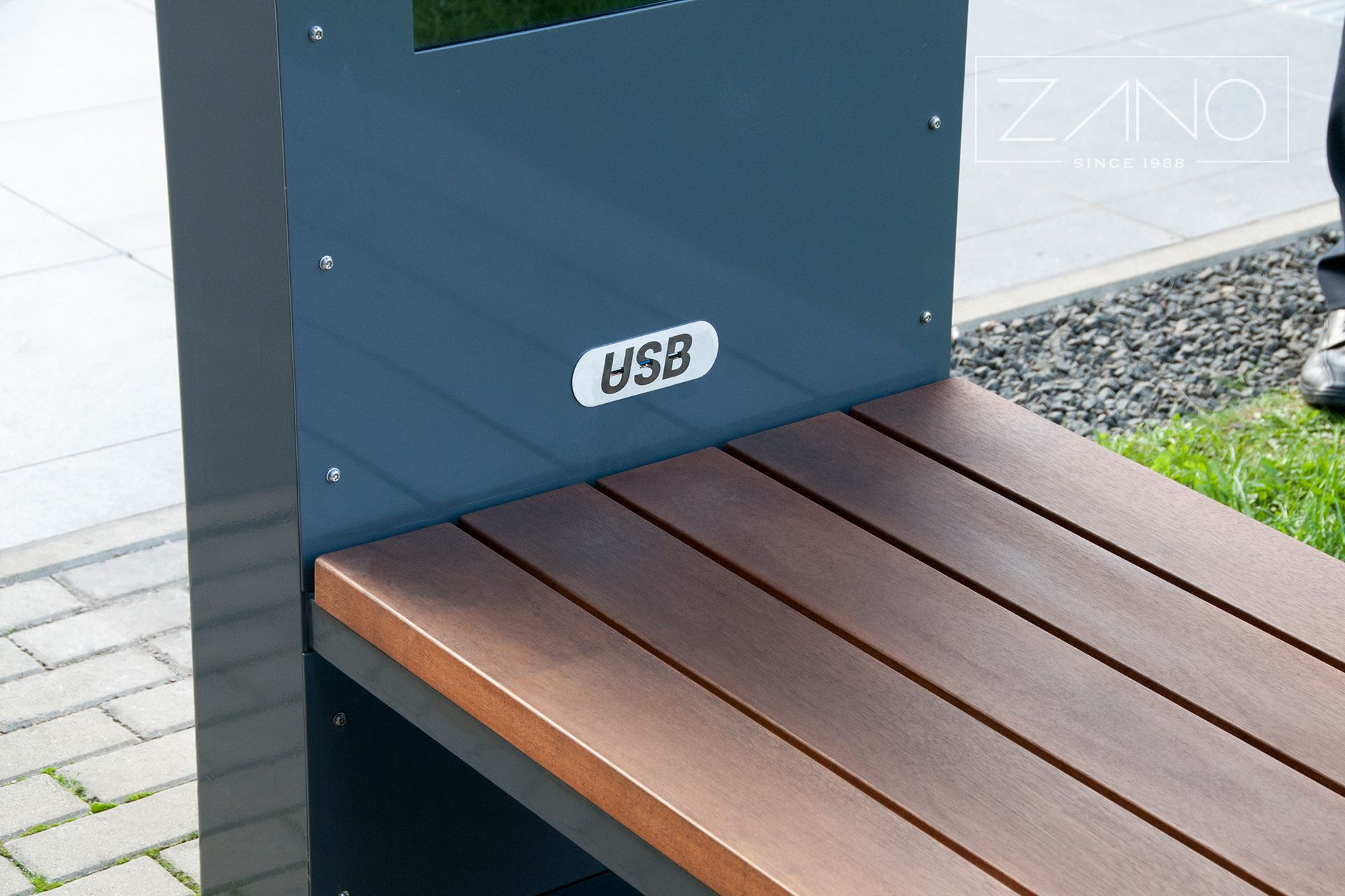 Solar bench with USB charging ports